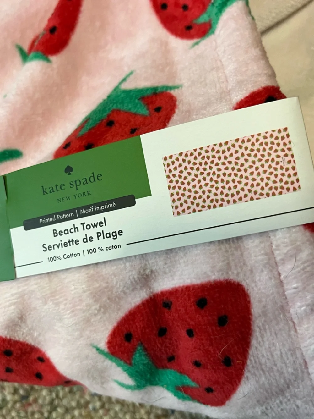 🆕 Kate Spade Oversized Strawberry Beach Towel